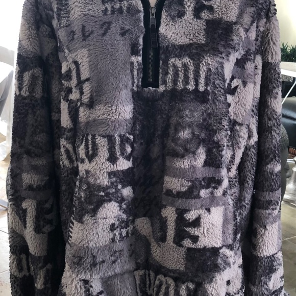 Fenty X Puma Faux Fur Hoodie - Picture 2 of 8